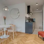 Tyzenhauz Apartment Augustianska Street