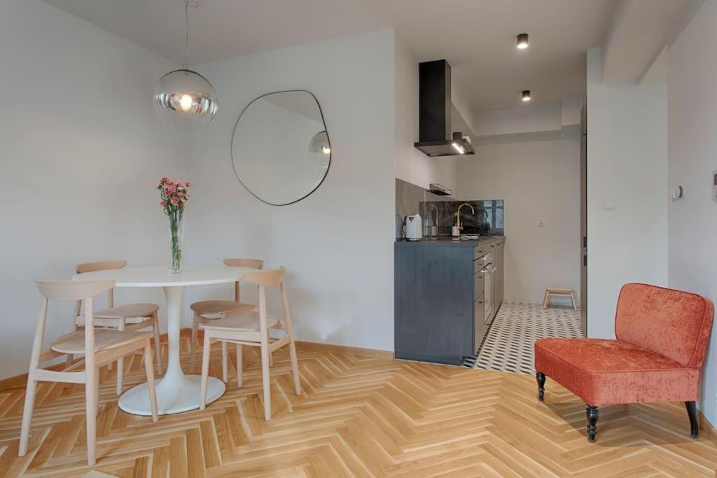 Tyzenhauz Augustianska Street Appartement Krakau
